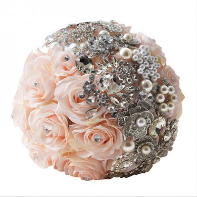 Champagne wedding bouquets for bride and bridesmaids with pearls and Crystal