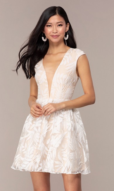 White V-Neck Short Dress with Embroidery, Elegant Homecoming Dresses,Vestidos De Fiesta sd-058-2
