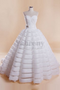 Elegant White Cathedral Tailed Wedding Gown wd-029